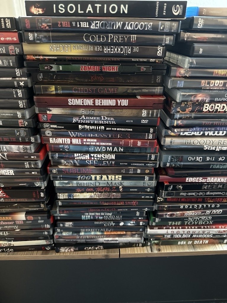 DVDs Blu-Rays 200 Stück