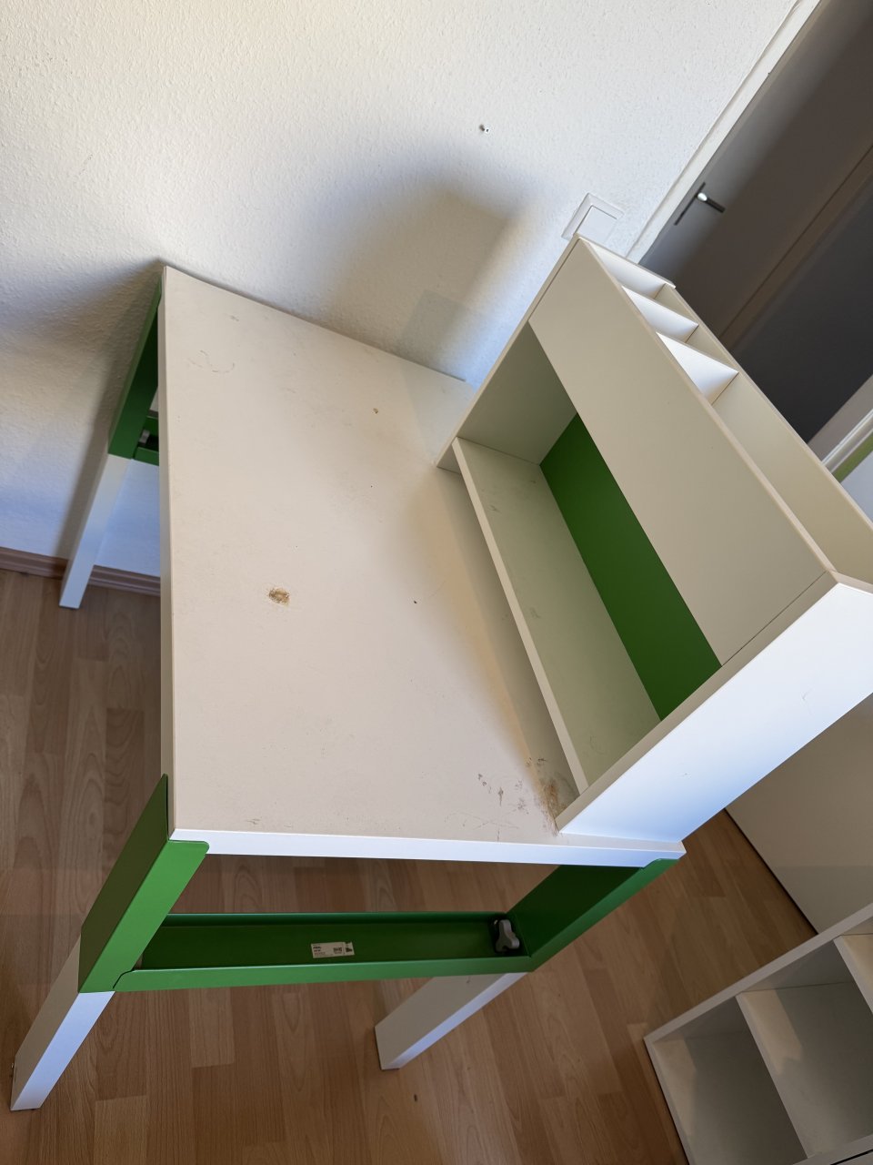 Schreibtisch Ikea grün weiß