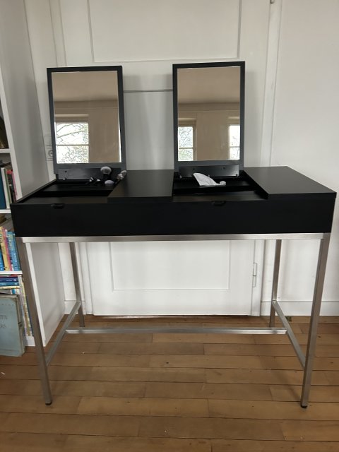 Schminktische 11