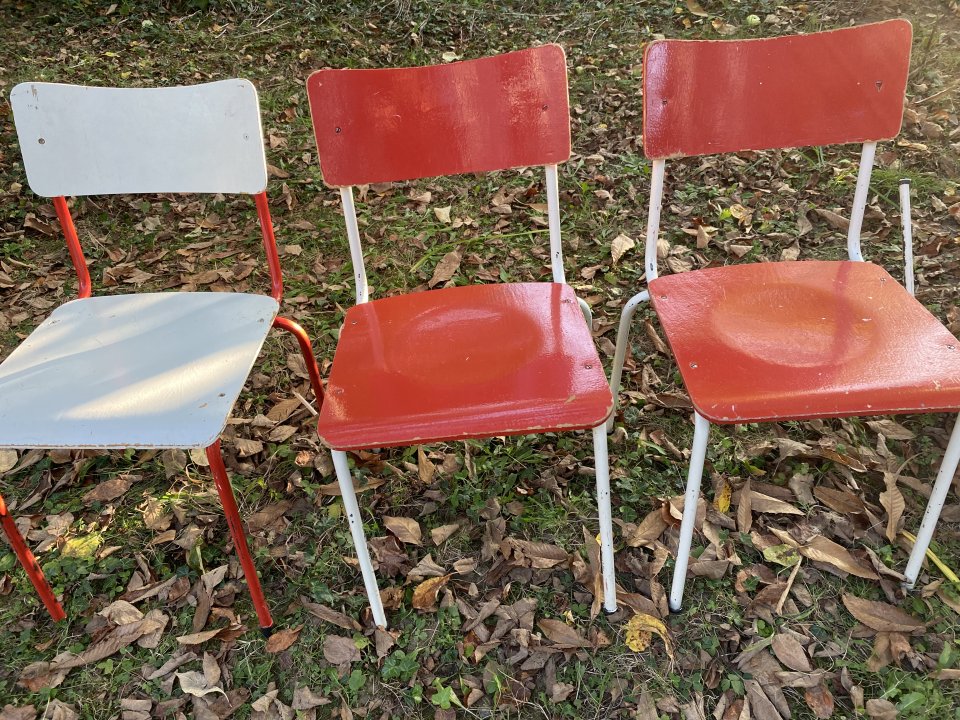 Tolle alte Stühle im Bauhausstil aus der DDR Zeit