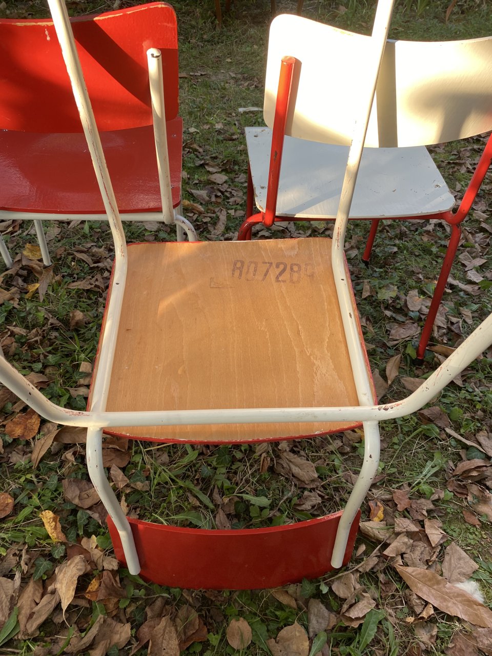 Tolle alte Stühle im Bauhausstil aus der DDR Zeit