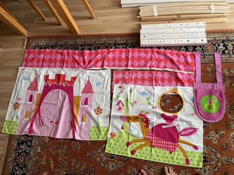 FLEXA Hochbett / Jugendbett aus Holz – mit Prinzessinnen-Spielvorhängen und Zubehör 9