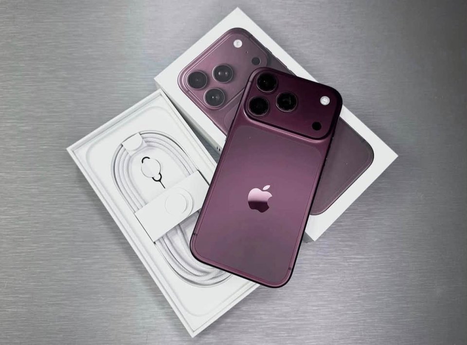 Original  Apple iPhone 17 Pro Max, iPhone 17 Pro, iPhone 17, iPhone Air, Apple iPhone 18 Pro Max, iPhone 18 Pro,  Apple iPhone Duo , iPhone 16 Pro Max, iPhone 16 Pro, Samsung Galaxy S26 Ultra