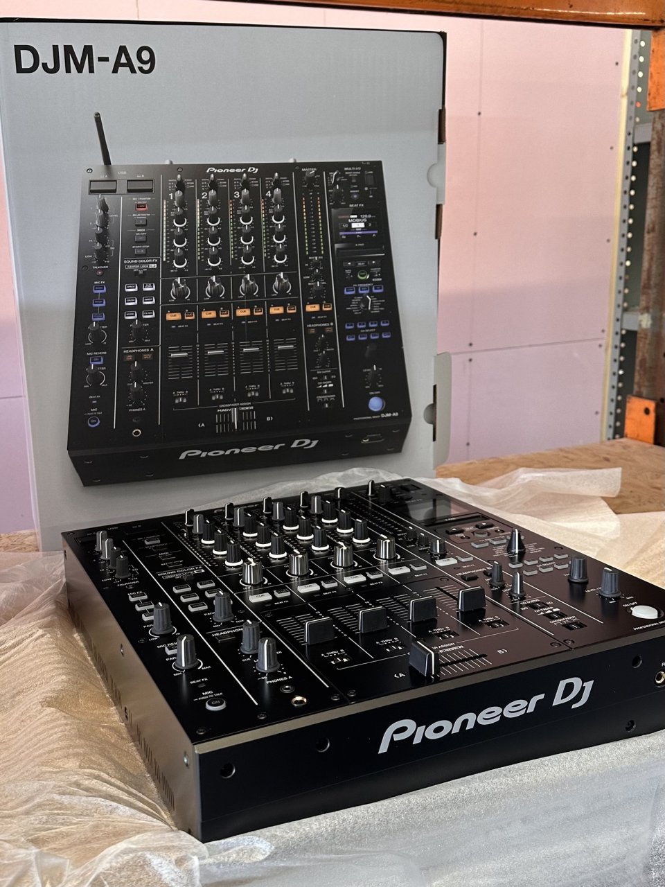 AlphaTheta CDJ-3000X , AlphaTheta Euphonia , Pioneer CDJ-3000, Pioneer DJ DJM-A9, Pioneer CDJ-2000NXS2, Pioneer DJM-900NXS2, Pioneer DJ DJM-V10-LF , AlphaTheta XDJ-AZ, AlphaTheta OMNIS-DUO, Pioneer DJ OPUS-QUAD, Pioneer DJ XDJ-RX3, Pioneer XDJ-XZ, Pioneer DJ DDJ-FLX10