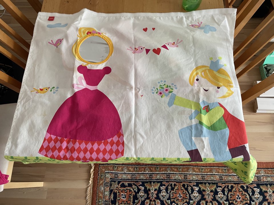 FLEXA Hochbett / Jugendbett aus Holz – mit Prinzessinnen-Spielvorhängen und Zubehör